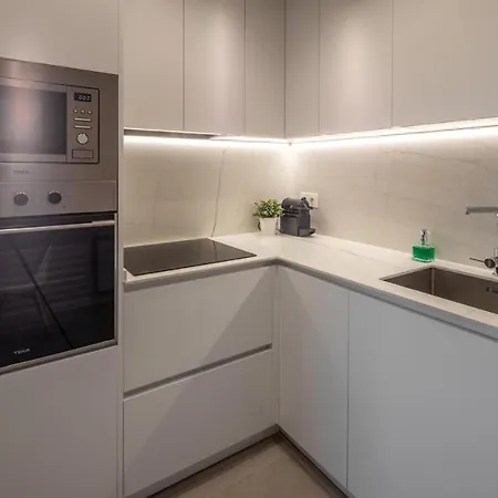 Apartment With Parking By Aston Zarautz