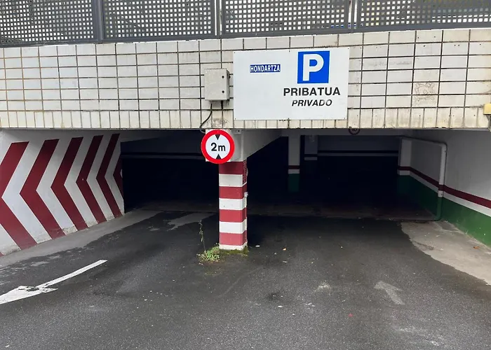 Apartment With Parking By Aston *